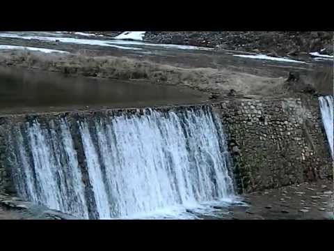 Reportaj RULOTISTII Veseli la munte spre cabana CUCA ( Arges) 1apr 2012