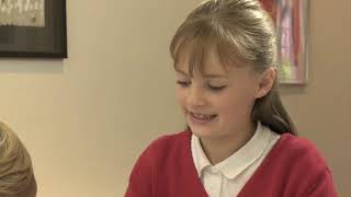 Family & Friends 2 | Fluency DVD (Unit 1)