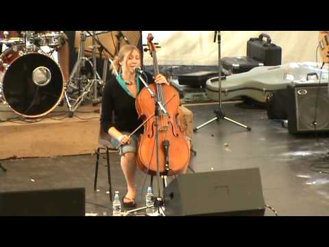 Rachael McShane Band@The National Forest Folk Festival 2009