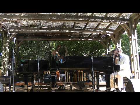 "AFTER YOU'VE GONE": ROSSANO SPORTIELLO, STEPHANIE TRICK, NICKI PARROTT, HAL SMITH at FILOLI  2012