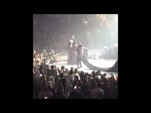 P Diddy Throws Chain In Crowd At Bad Boy Reunion Tour Barclay's