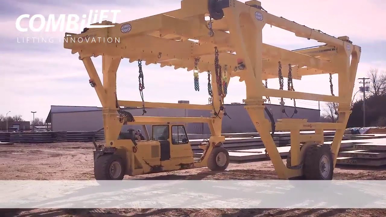 Combilift’s Straddle Carrier is the ideal handling solution for concrete casting and long loads.