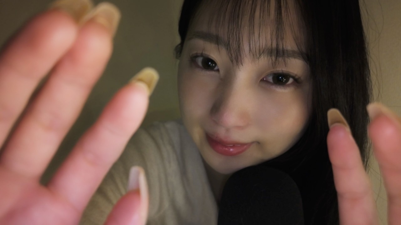 顔を撫でられるとどんどん眠くなるフェイスタッチング🫠English ver(字幕をONにしてね)