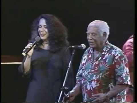 Dorival Caymmi & Gal Costa & Dori Caymmi - Oração  Da Mãe Menininha - Heineken Concerts - 1996