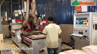 WOODMASTER CNC. MÁY CNC TRUNG TÂM 2,5D Thay dao tự động khoan 5 mặt giá tốt nhất thị trường VN 2020