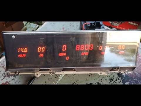 Intellitronix 6 Gauge LED Cluster in Cutlass G Body