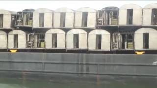 Creating an artificial reef by sinking subway cars