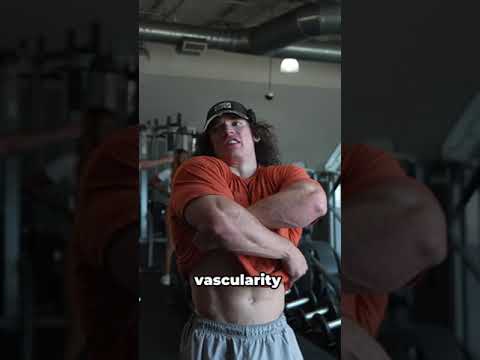 Sam Checks Delt Pump | Fall Cut Day 39 - Chest and Side Delts 233.6 Lbs