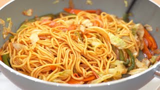 Vegetarian Noodles - Veg Hakka Chowmein Recipe