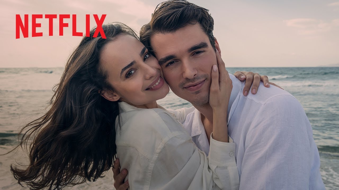 Anna and Jamie Love Montage featuring Coldplay