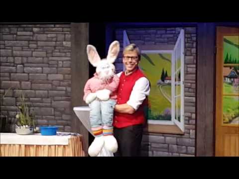 Der Bauchredner Hansy Vogt mit seinem Freund Felix