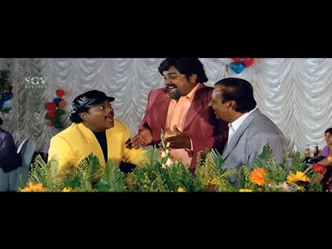 Sadhu Kokila Irritated by Rangayana Raghu in Function | Comedy Scene of Ugadi Kannada Movie