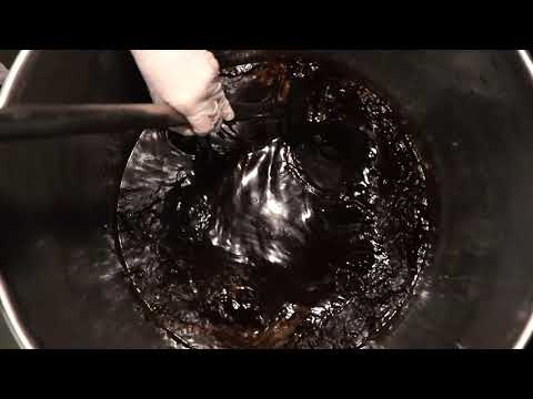 download lagu mp3 mp4 Mr Bean Cold Brew Coffee, download lagu Mr Bean Cold Brew Coffee gratis, unduh video klip Mr Bean Cold Brew Coffee