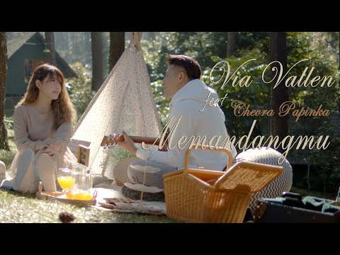 Via Vallen ft Chevra Papinka - Memandangmu (Official Video Karaoke)