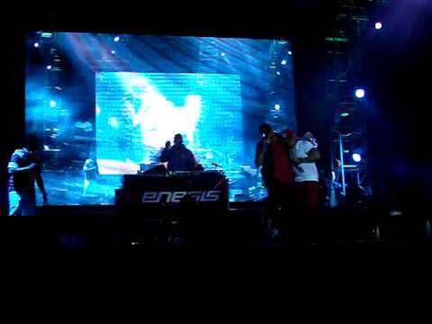 J Alvarez ft Lui-G - Recuerdo Ese Momento - MundoU Reggaeton Festival 2011