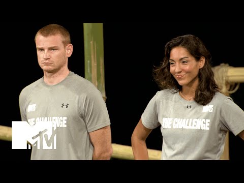 The Challenge: Battle of the Exes II | Official Sneak Peek (Episode 10) | MTV
