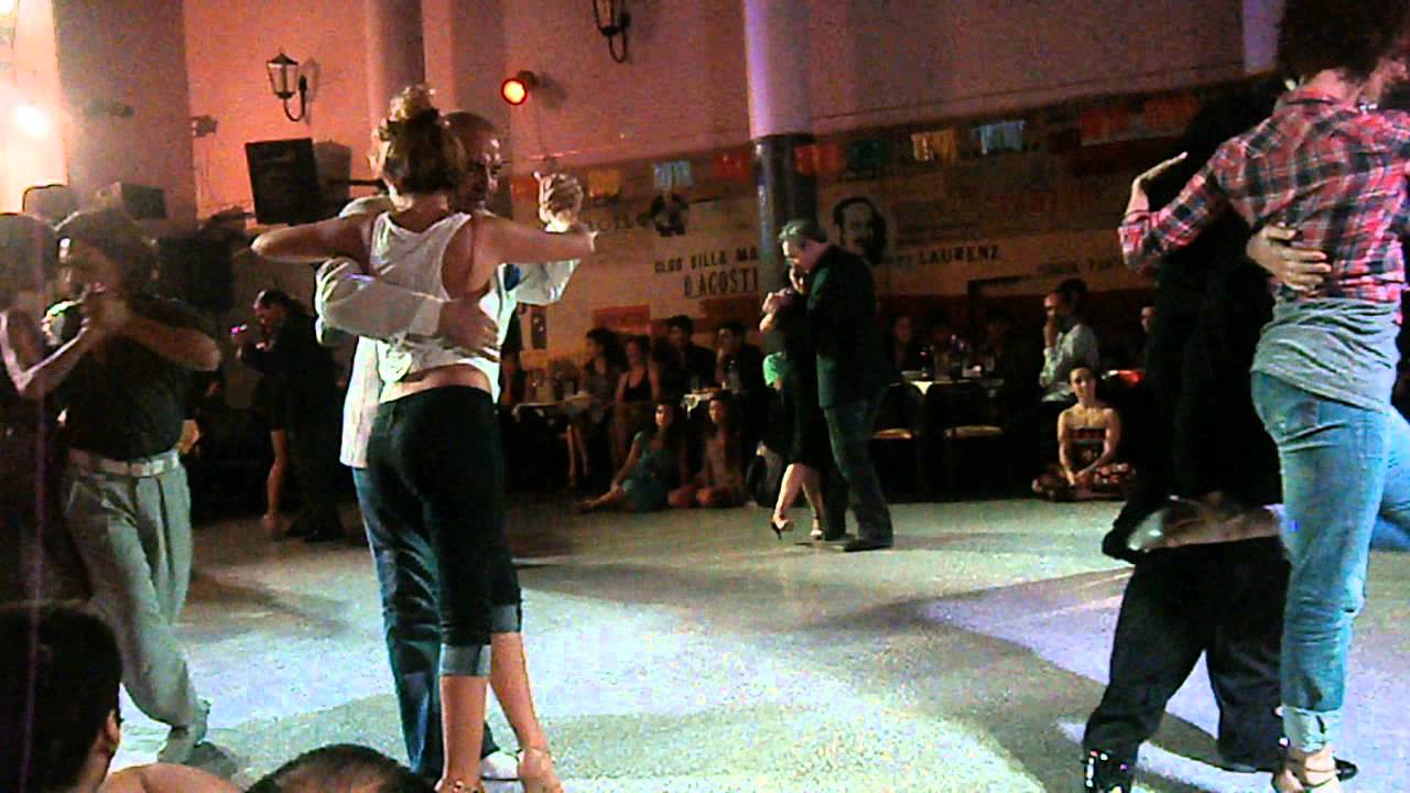 Leandro Gomez y Carolina Giannini en El Motivo Tango, 19/8/13