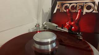 Accept - Beat The Bastards (2021 reissue)