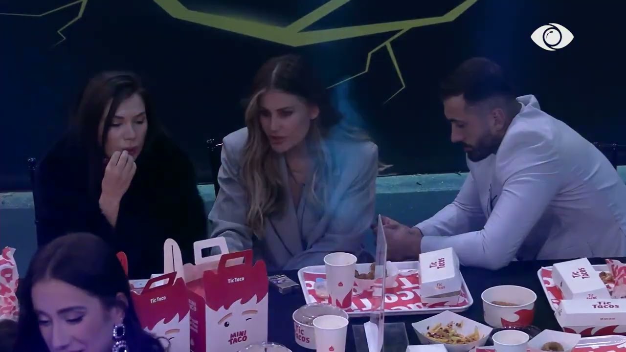 Gerta diskuton me Valbonën, i kthehet Jozit: Është e vërtetë që vlerëson më shumë Loredanën?