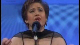 Ayşe TAŞ-Aşkı Fısıldar Sesin Bülbül Müsün Ah Nesin (NİŞABUREK)R.G.