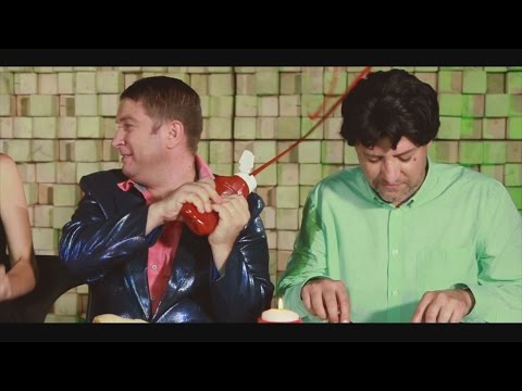 Romantic Dinner - Parody by Pavel Bartos (Cina romantica)