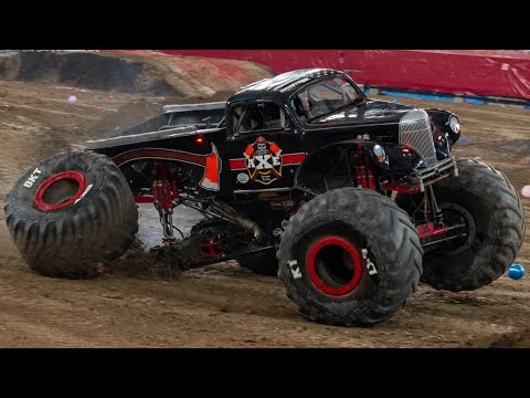 Monster Jam - INSANE CRASHES 2025