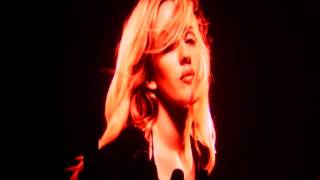 Ellie Goulding - Devotion (Live) Hamburg/Germany