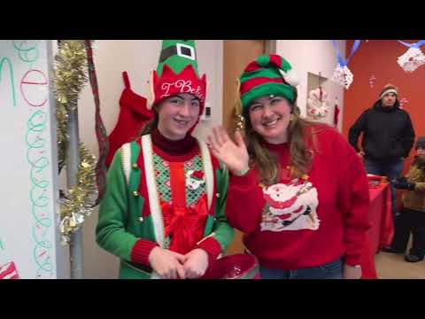 Holiday in Hopkins