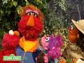 Sesame Street Exploring Outdoors