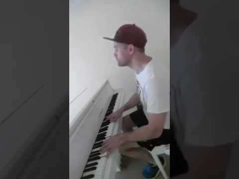 Paul Skelton performs Robert Miles' 'Children'