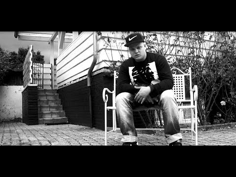 KING ATZE - SCHWERELOS (OFFICIAL HD VIDEO)