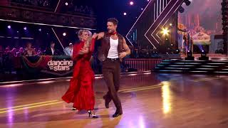 Dylan Efron’s Disney Night Quickstep | Dancing with the Stars