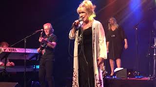 Shakatak - Down On The Street/Watching You (Poppodium Iduna, Drachten 22-09-2018)