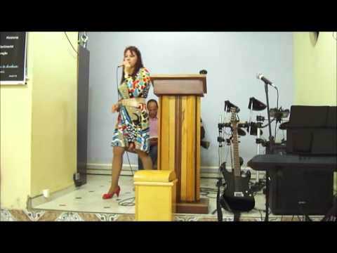 Quadrangular Vera Cruz.....B.H...MG...15 Junho 2012 - Palavra Pastora Maxizaine.