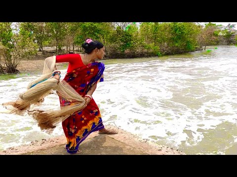 Best Net Fishing Video - Traditional Catching Fish in The River