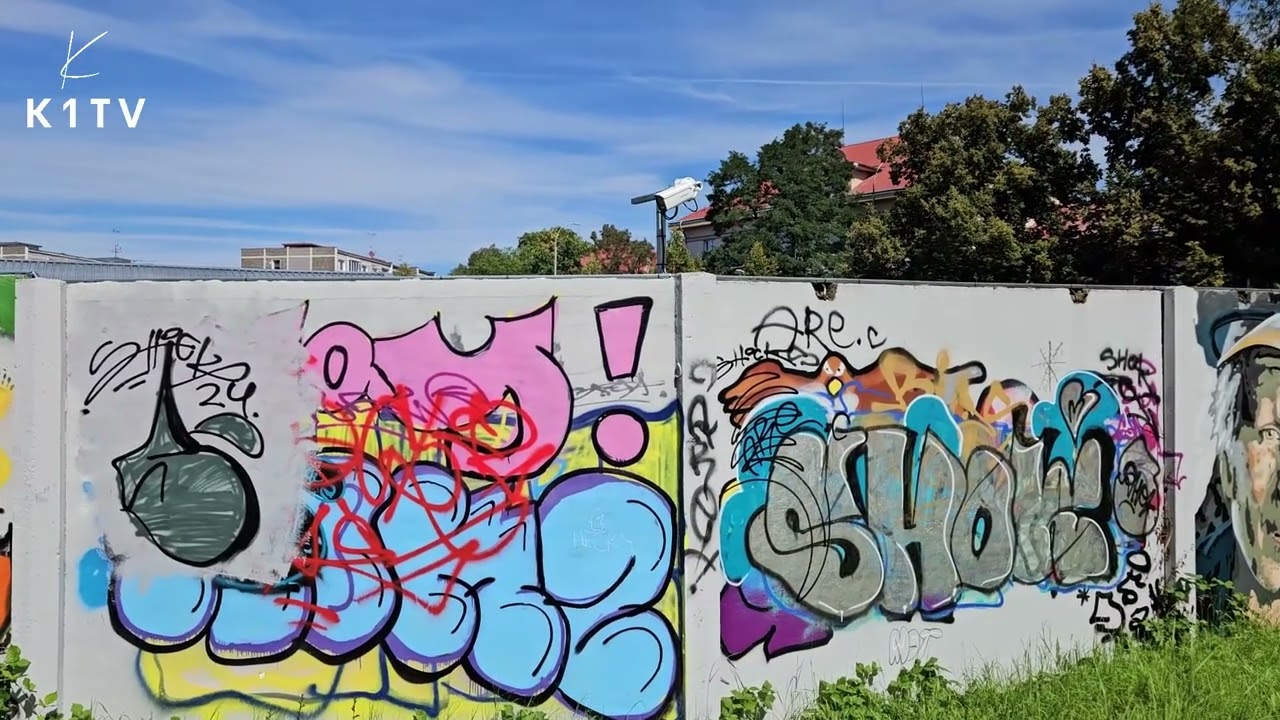 Nové kamery hlídají zeď s graffiti v Sokolově