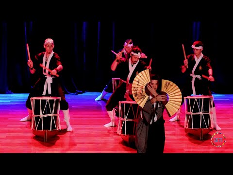 UETI Celebra Japão - Grupo Aika dança Koto Takeda Bushi.
