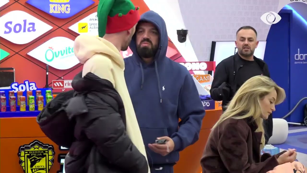 “Ai po bën lojën e tij, ti pse ndërhyn”/ Selin debaton me Stinen