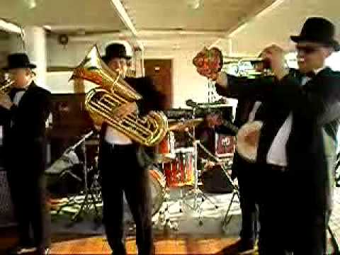 VALERIY BUKREEV- MOSCOW CITI JAZZ BAND#4_NEW.avi