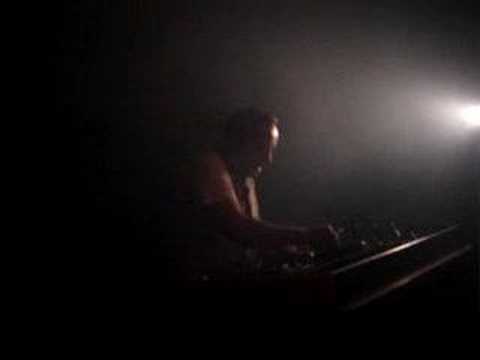 PETER GELDERBLOM @ The Gallery (Video)