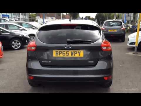 FORD FOCUS ZETEC GREY 2016