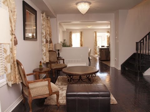 Semi detached home for sale near Downtown Mississauga