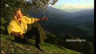 Mich küsst ein Sonnenstrahl Lyrics English Translation