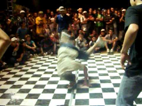 Sampa Masters vs Nossa Crew.AVI
