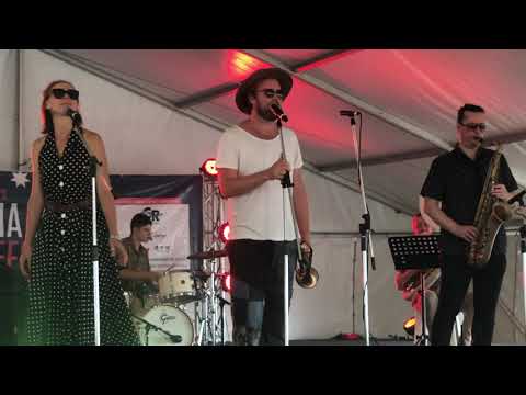 Eamon Dilworth's Crawfish Po'Boys - Grass is Green Enough