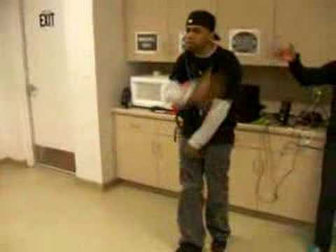 B@D nEwZ  /  faMSEssion!!1