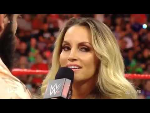 Trish Stratus Returns to Interrupt Elias FULL Raw August 28, 2018