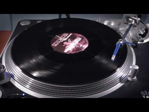 Kosmonova feat. Tania Evans – Singin' In My Mind (A1 Extended Mix) (1998)