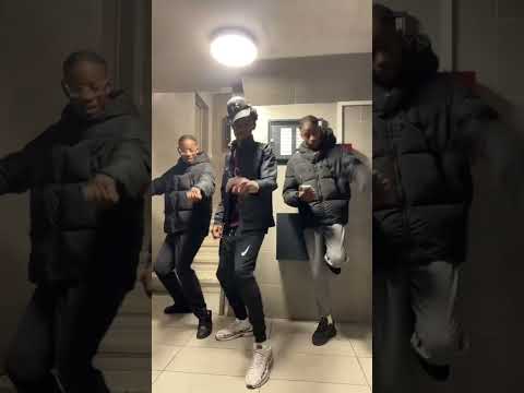 Dans le steuplai #tiktok ￼