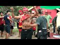 Aksi Kebal Acara Ritual Pemasangan Pagar Timpu Dayak Sabung